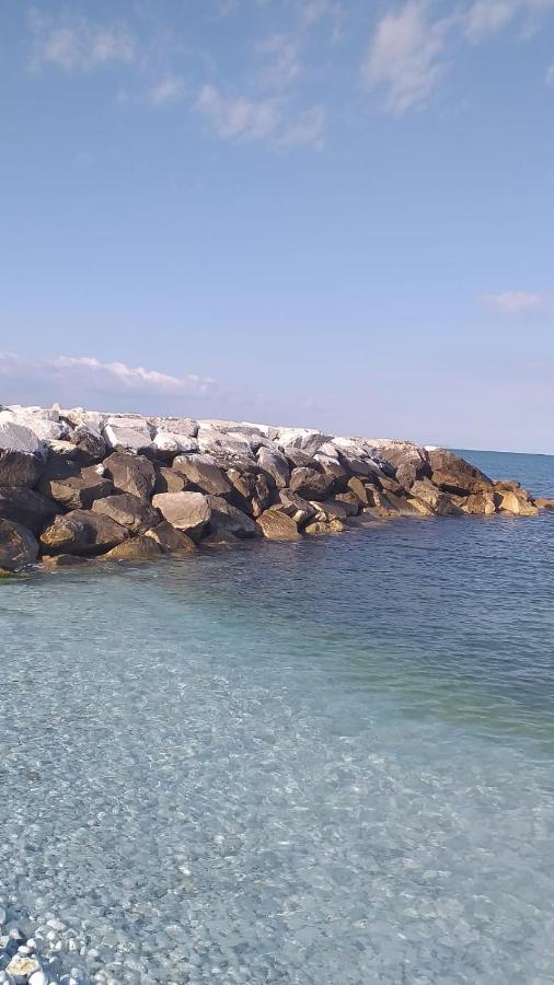 Affreschi Sul Mare Hotel Marina Di Pisa Bagian luar foto